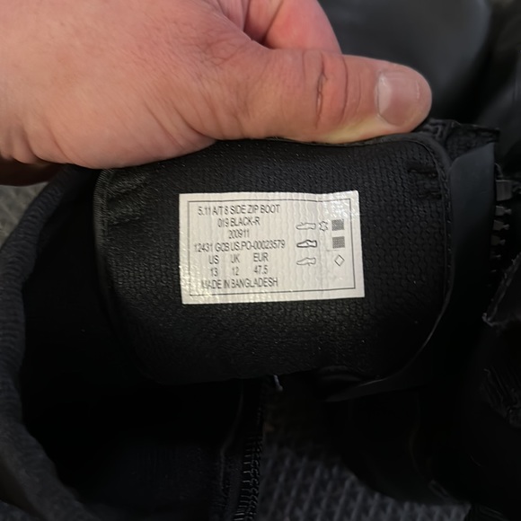 5.11 A/T 8 Side Zip Boot Black - Picture 3 of 3